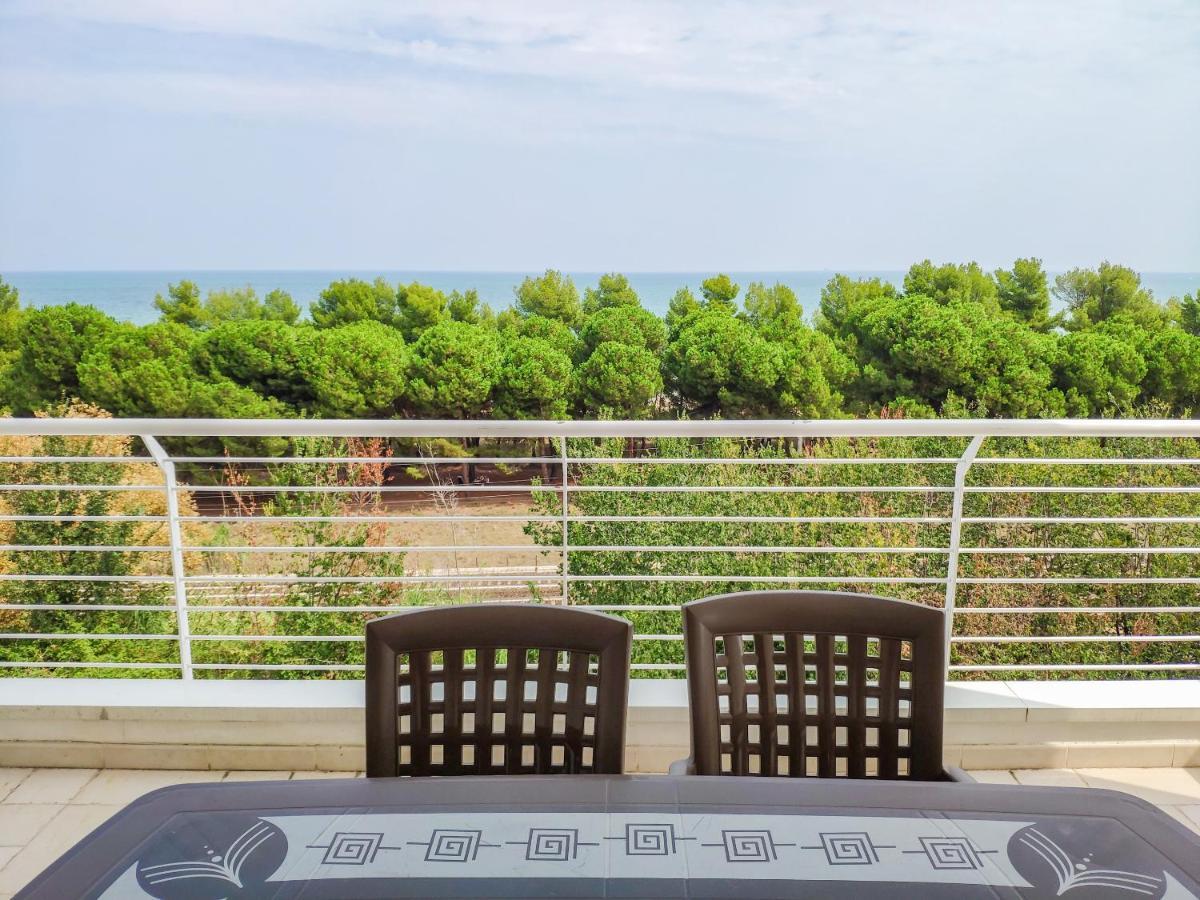 Homiday - Cerrano Park Resort ปีเนโต ภายนอก รูปภาพ