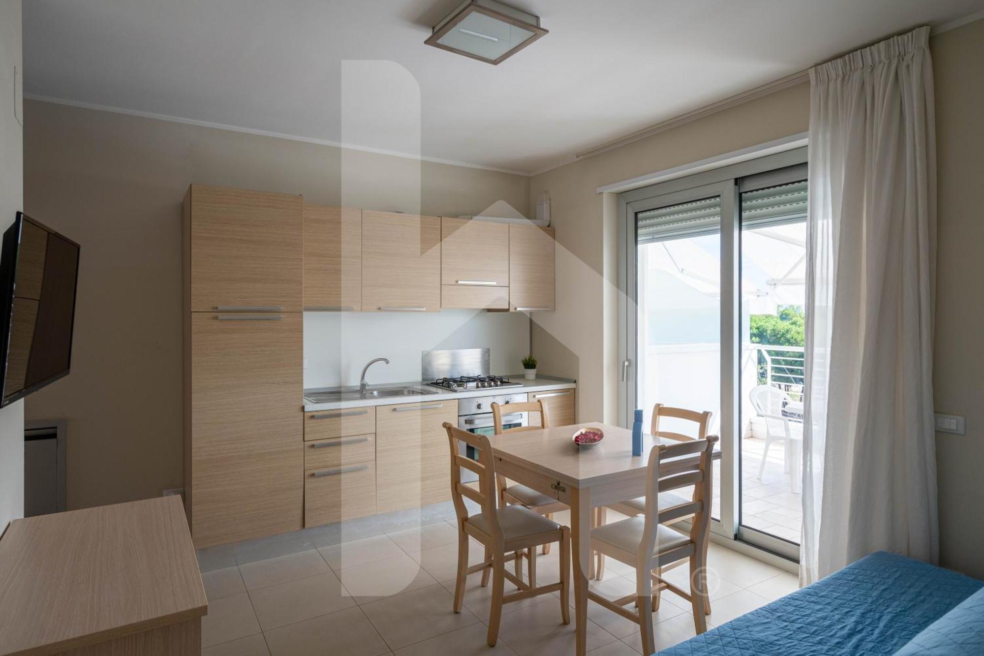Homiday - Cerrano Park Resort ปีเนโต ภายนอก รูปภาพ